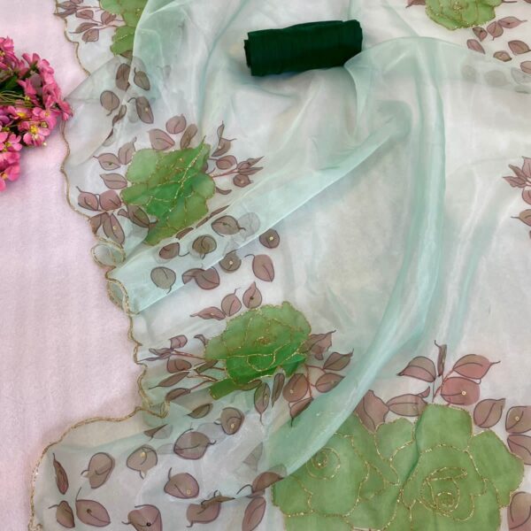 Aakruthi in Leaf green