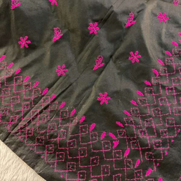 Kantha stitch in Semi raw silk - SY100