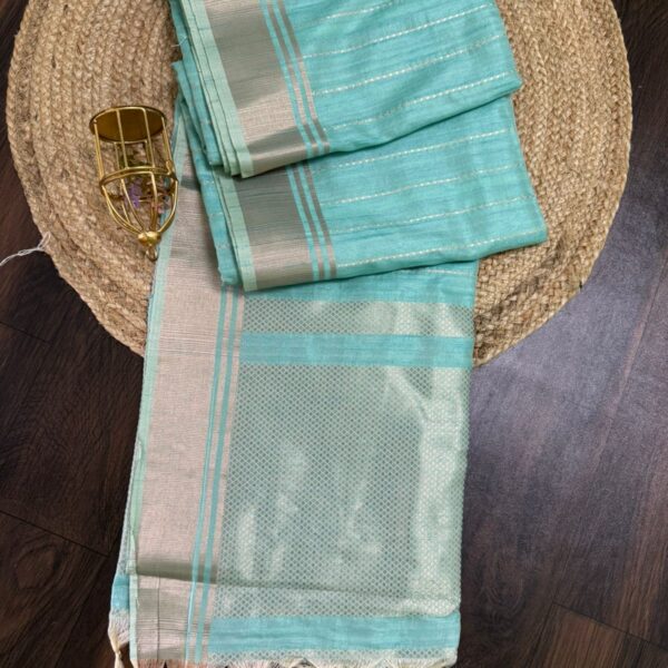 Thara in Turquoise
