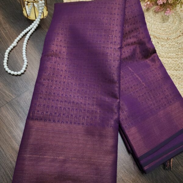 Soft silk in Orchid tint