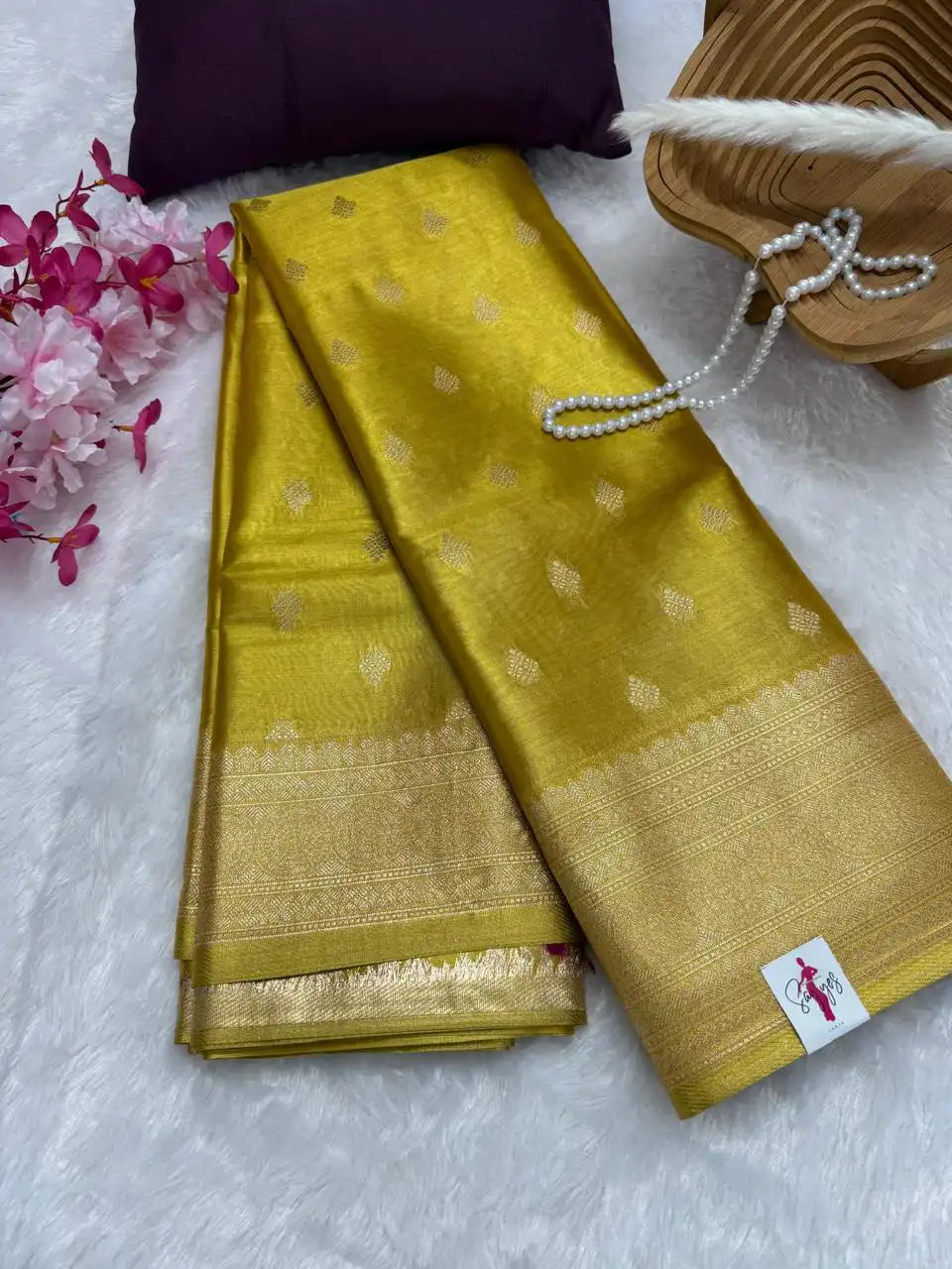 IMG-20250225-WA0018-1.jpg Svarna (Tissue Kancheevaram silk)- Golden yellow - Image 1