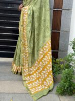 Jessi (Mul chanderi saree) - Lime & Yellow - Image 4