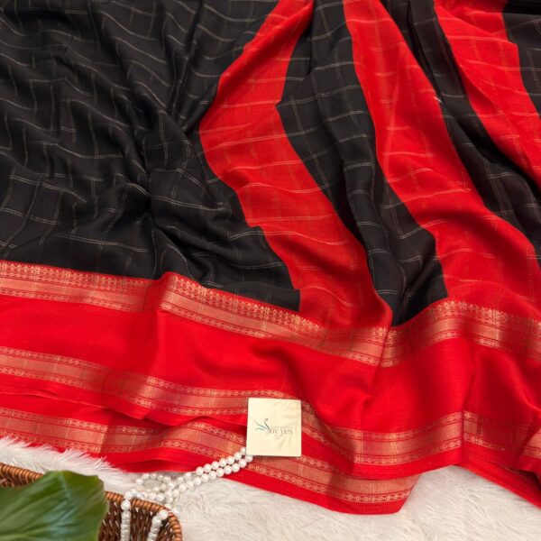 Bhumi (Semi Mysore crepe) - Black & Red