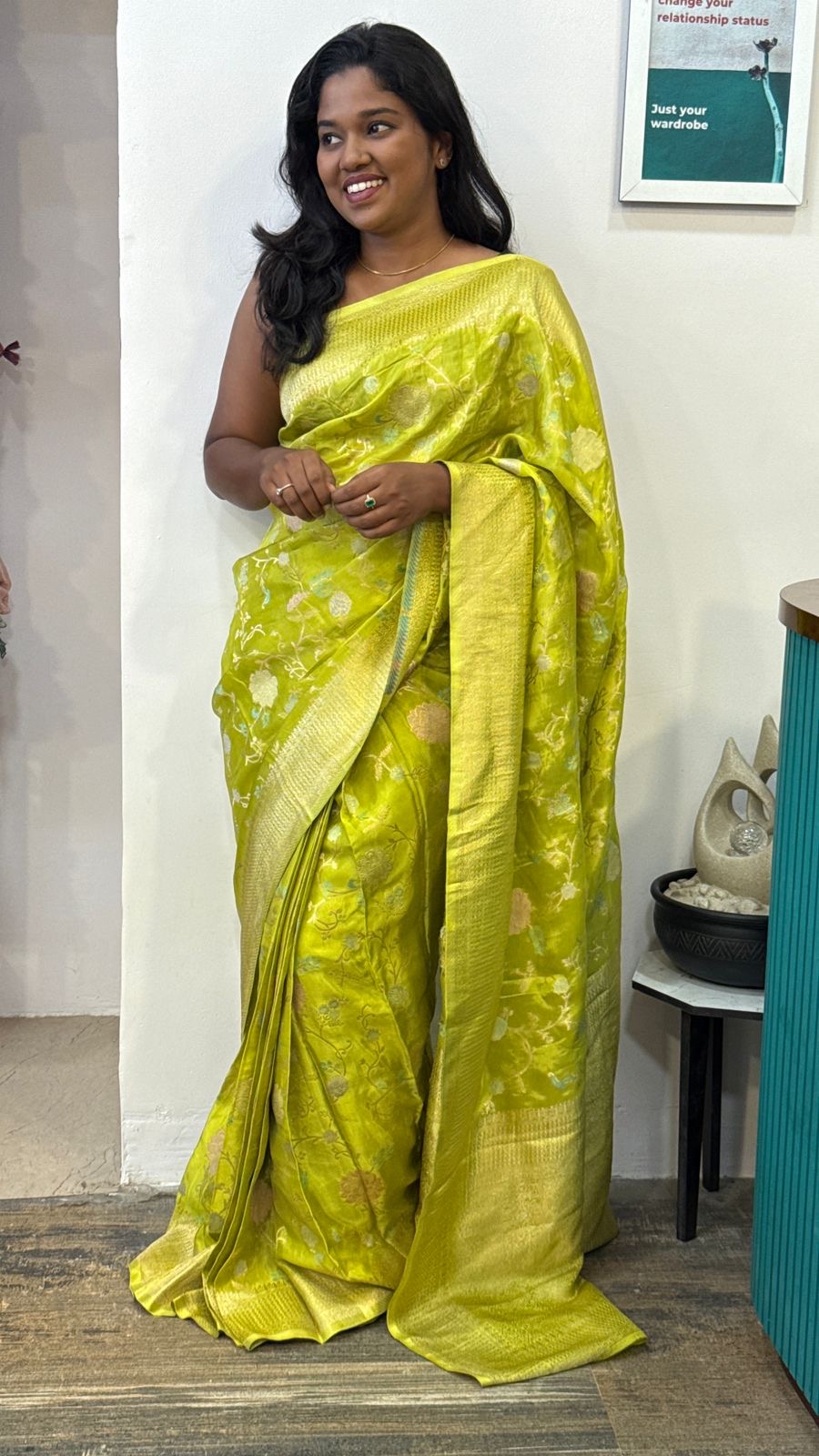 d2abb6e4-fa91-4db8-b587-e5dda62303b8 Shivanya (Mushru Kattan silk) - Lime green - Image 1
