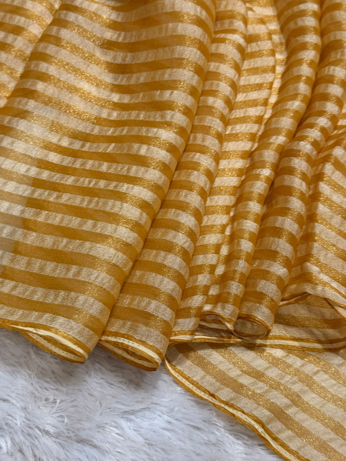 e696c1f2-23ba-490d-9883-20862748d0da Sunlit stripes (Shimmer georgette) - Gold - Image 1