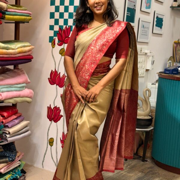 Lakshmi (Semi silk) - Gold Ivory