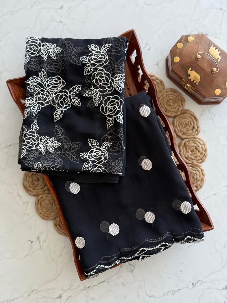 c97f7cd9-7f62-4bb6-b6ab-128e2079529b Retro (Embroidered georgette) - Black - Image 1