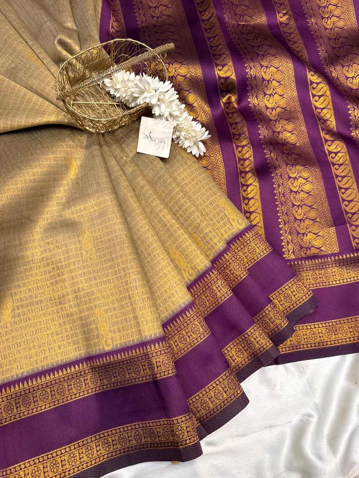 c2a7ce64-7b89-463f-b50a-efca7941c888 Mohini (Semi silk) - Ivory - Image 1