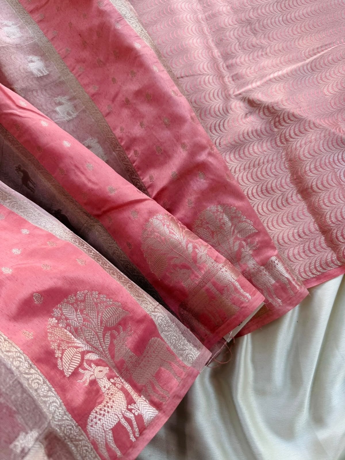 16324d72-eae1-4d6c-a1fa-d65548b14d62 Mriganka (Banarasi silk) - Peach pink - Image 1