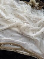 Glam gala (The Space silk edit) - Floral white - Image 3