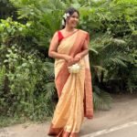 Anagha (Soft silk) - Ivory & Red