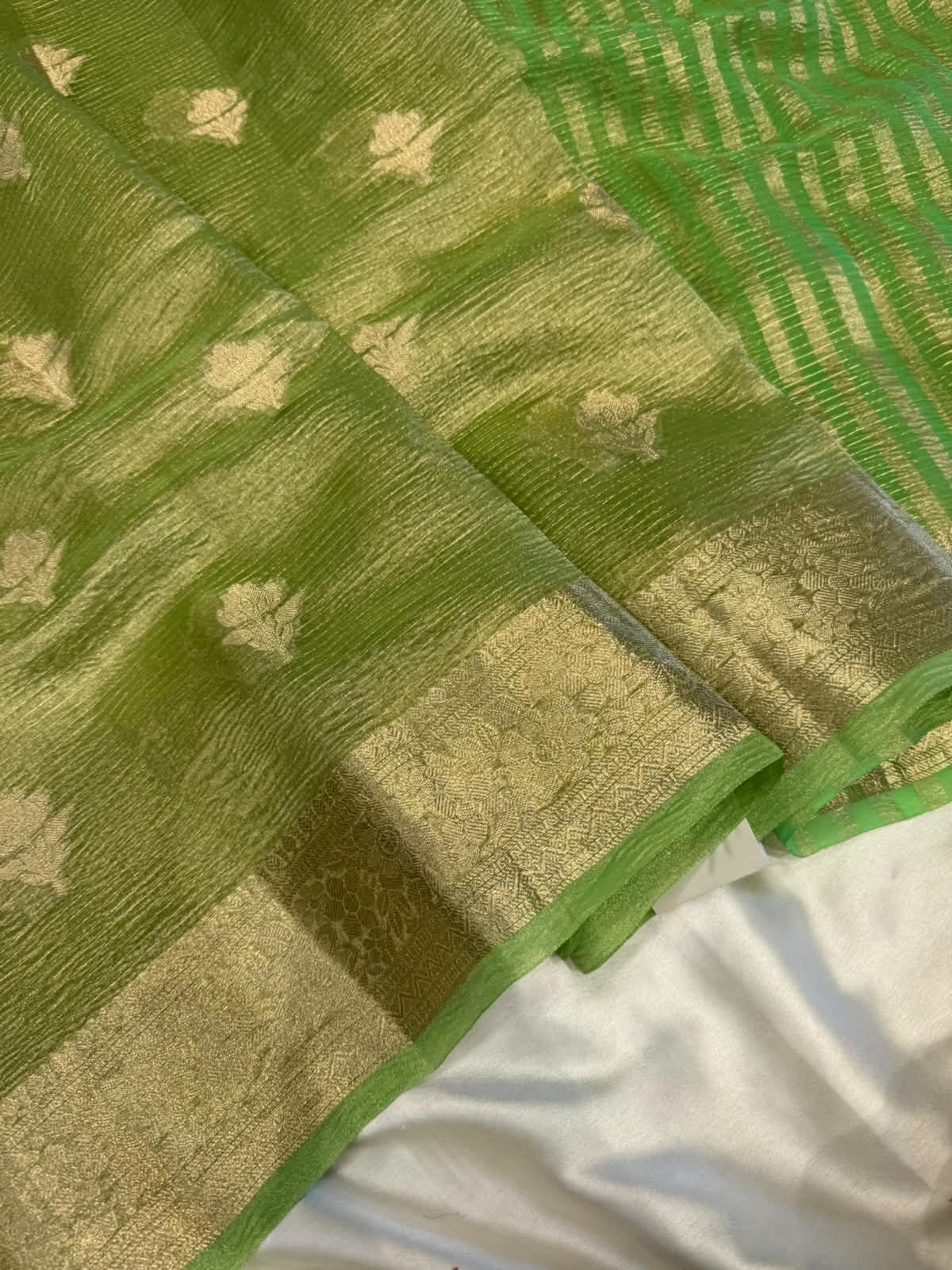 4c889f54-a6ce-44f3-930b-6e02349768dd Swasthi (Crushed Tissue silk) - Parrot green - Image 1