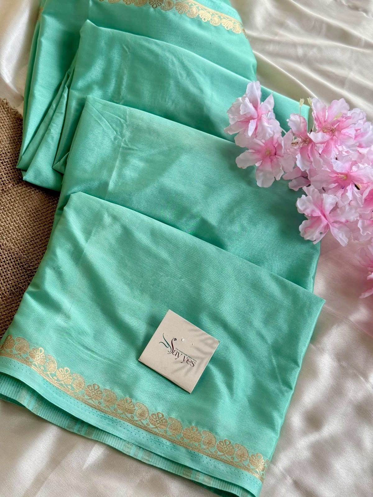 76715790-b67a-4829-9e32-bca7d665da80 Chinmayi (Mysore crepe silk) - Mint green - Image 1