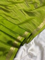 Chinmayi (Mysore crepe silk) - Parrot green