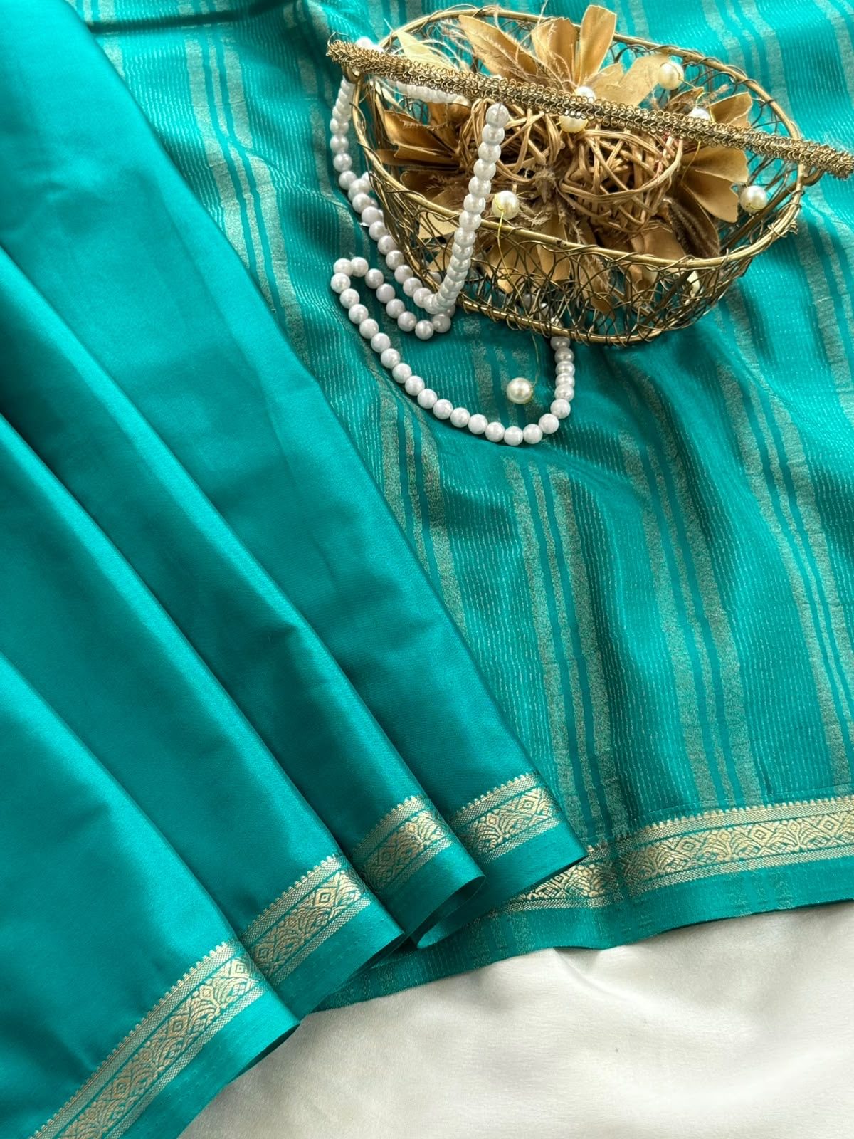 ee56de3c-1b1e-4a48-82f4-1875c9337d0e Chinmayi (Mysore crepe silk) - Persian green - Image 1