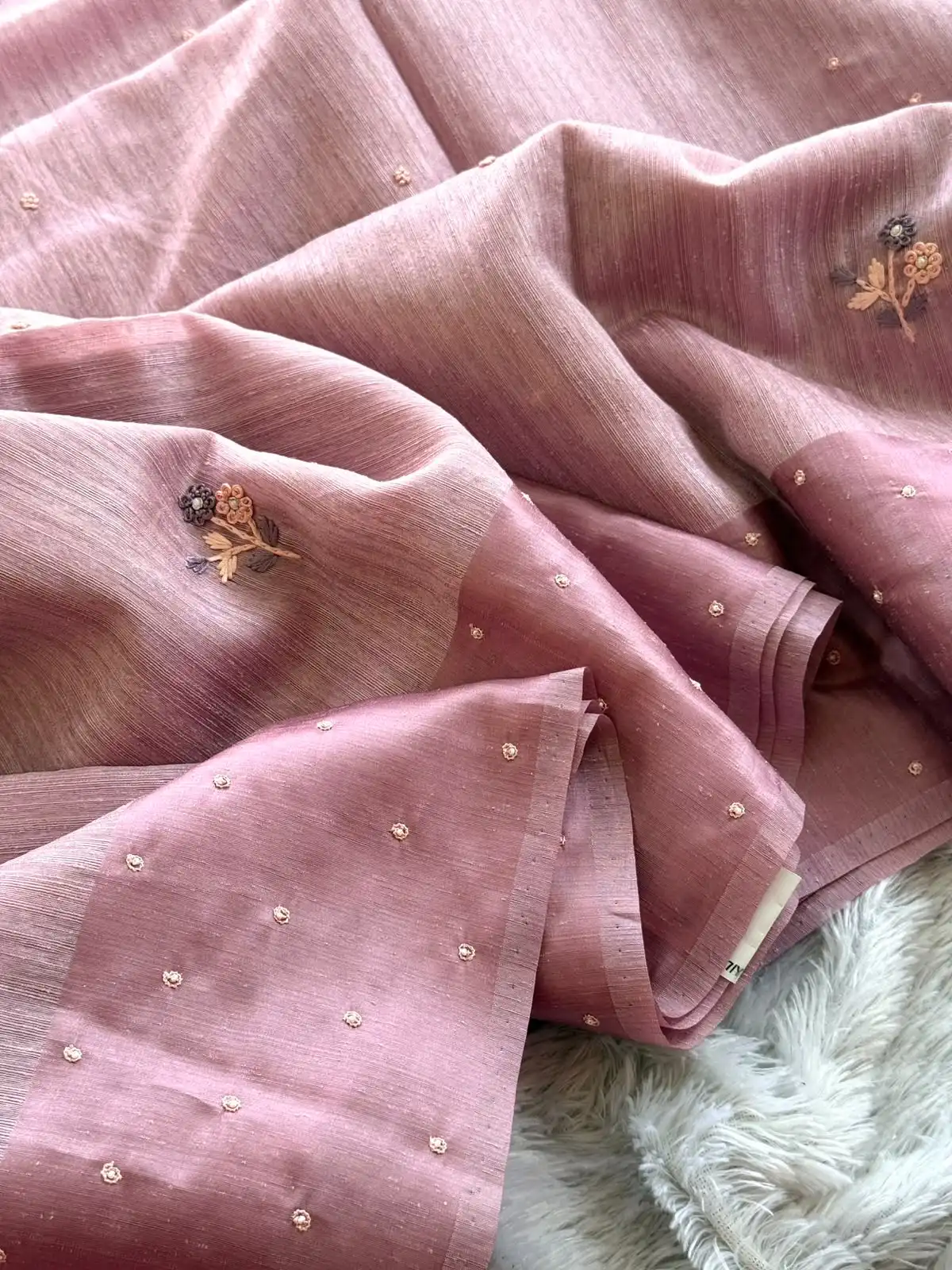4aca961a-ba4d-427a-a421-c446bfcf83fa Pastel poem (Tussar cotton) - Mauve - Image 1