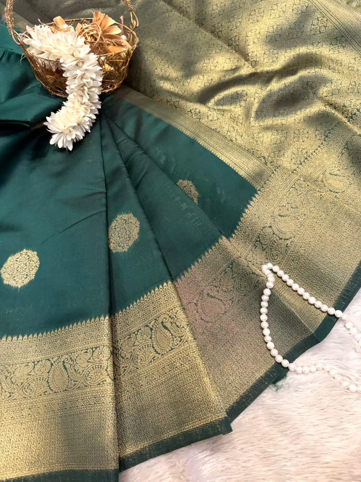 732baa16-137c-435b-8585-995a42192f90 Athira (Semi silk) - Bottlegreen - Image 1