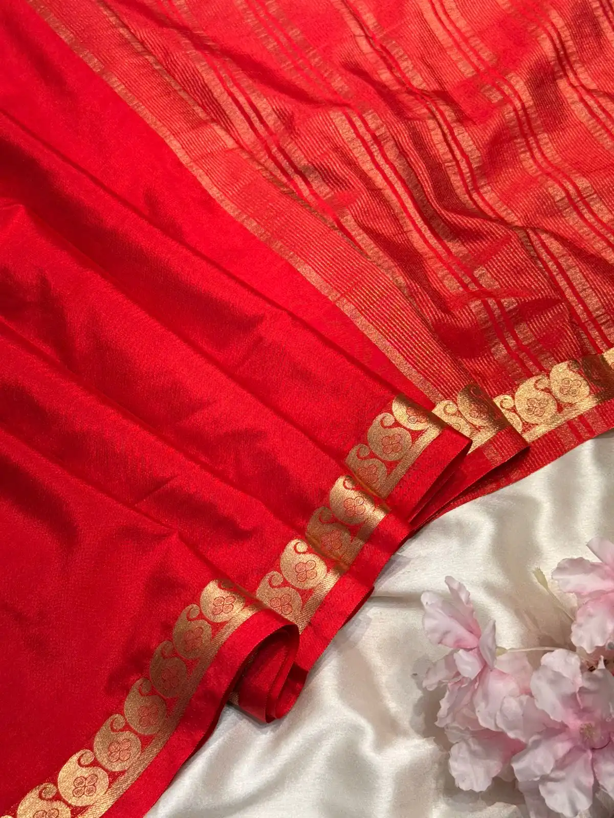 87c91dc3-5eac-4a5b-989e-dcf947335c28 Chinmayi (Mysore crepe silk) - Vermilion Red - Image 1