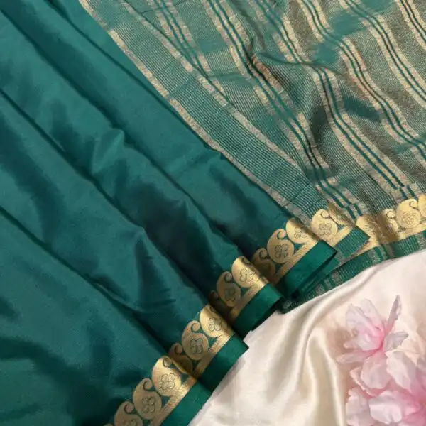 Chinmayi (Mysore crepe silk) - Bottle green