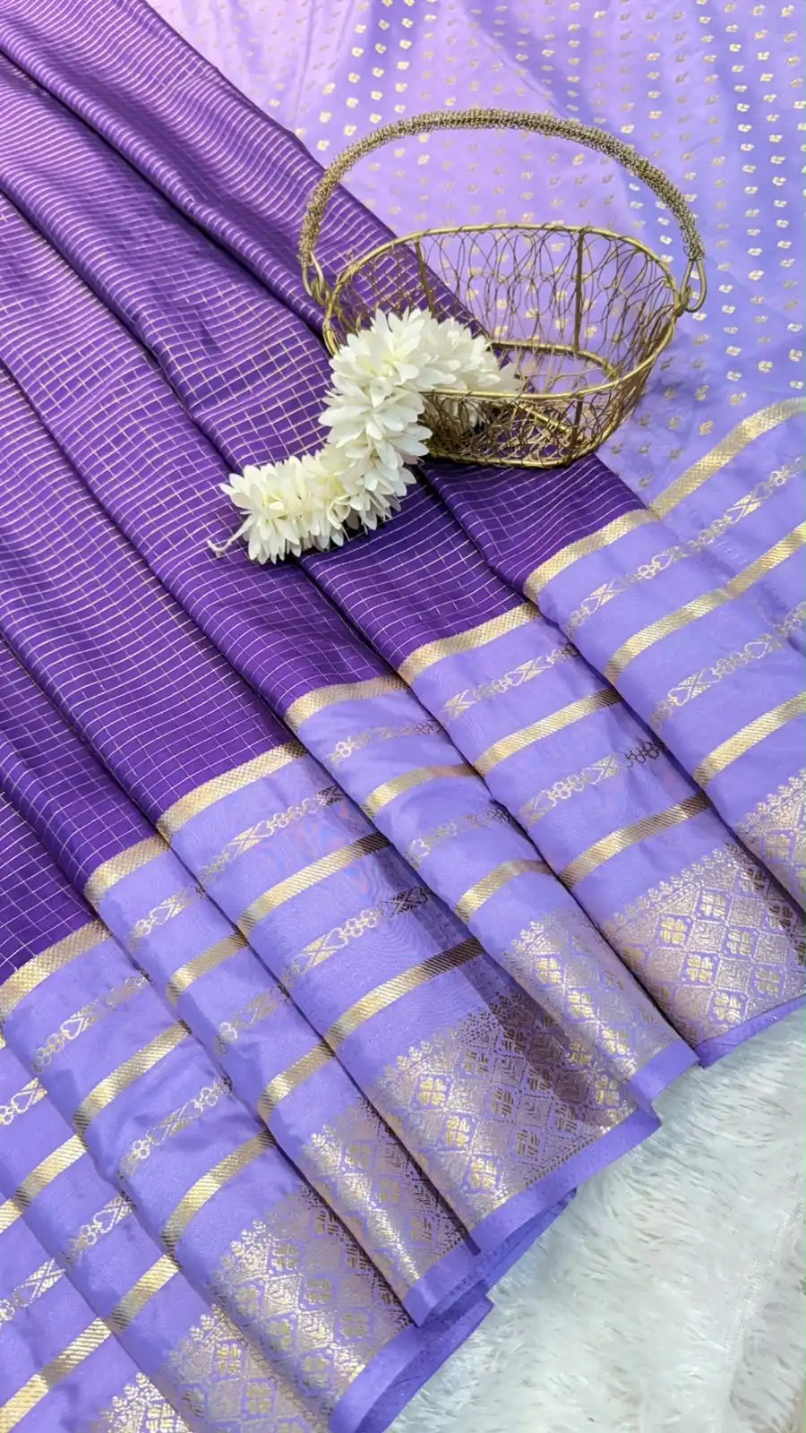 c2ce7fe3-9048-4ef9-bab3-91fff30cb217 Amethyst Aura (Viscose silk) - Image 1