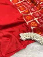 Yamini (Viscose silk) - Scarlet red - Image 2