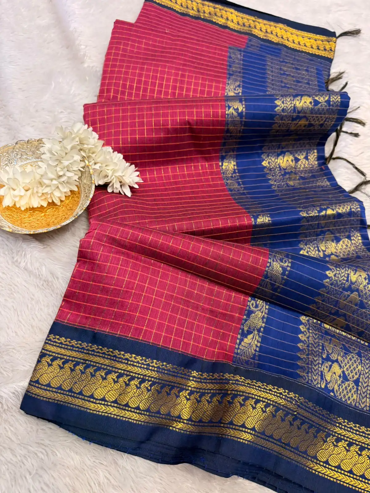 de2584fe-d37f-44ee-ae94-69e1d8c07c07 Maheshwari (Silk cotton) - Raspberry & Navy - Image 1