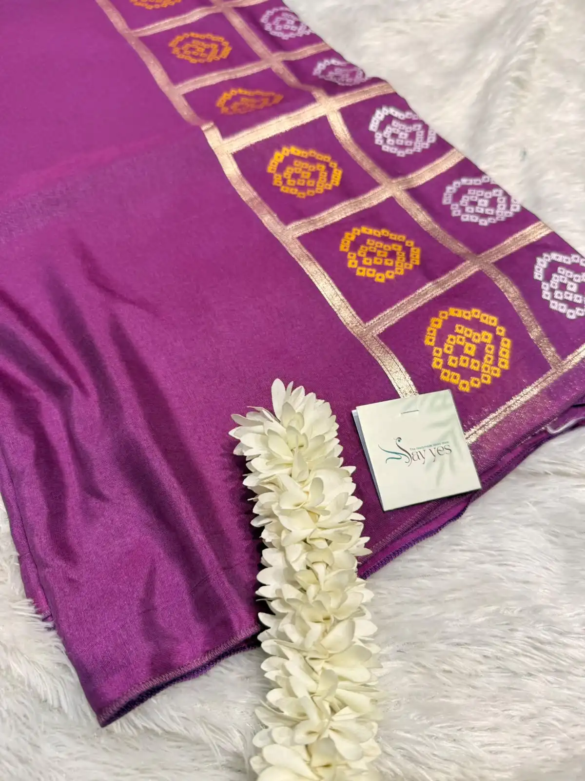 e2cafe3b-6adc-40b2-9ca0-dc905adb63af Yamini (Viscose silk) - Fuschia violet - Image 1
