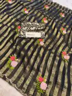 The roses (Art-silk) - Black - Image 4